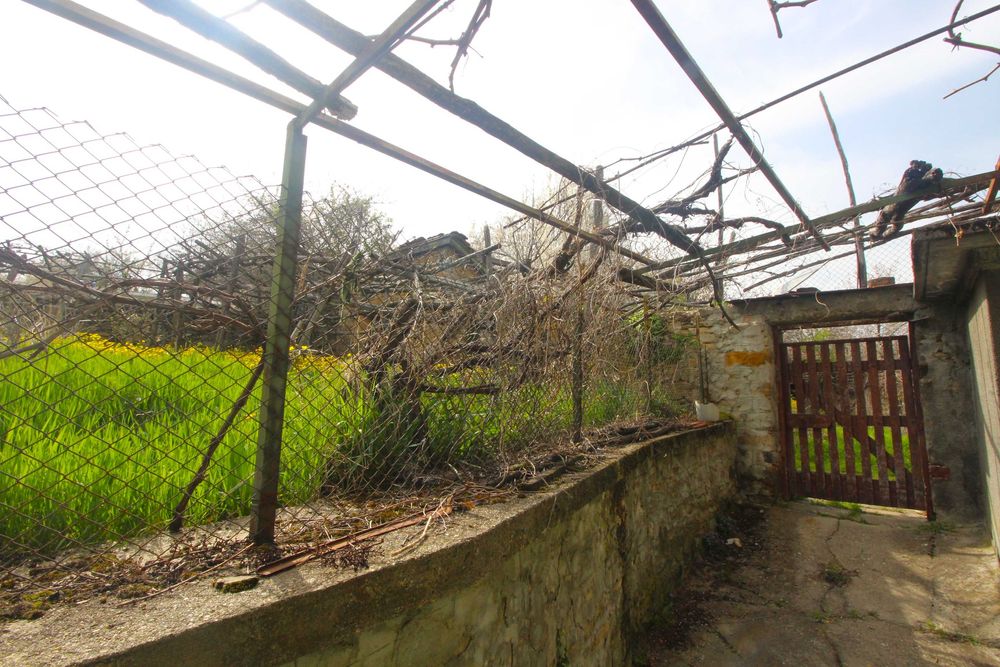 Продава се Къща в с. Здравковец, Област Габрово - 80 кв.м за 351 €/кв.м - Снимка #3
