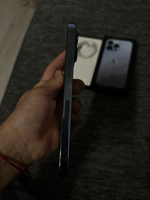 Телефон айфон 13 про