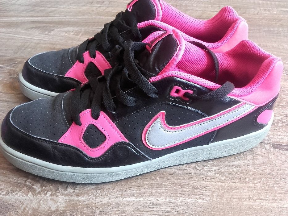 Маратонки Nike Air Fors номер 42,5