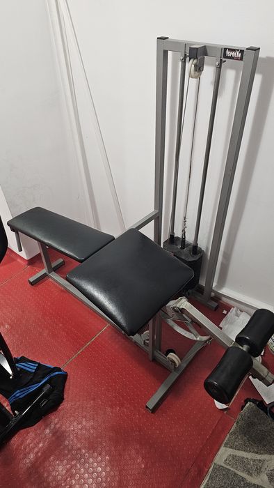 Уред за Задно Бедро  Leg Curl
