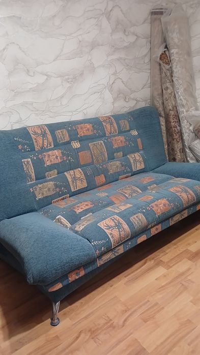 Диван раскладной,