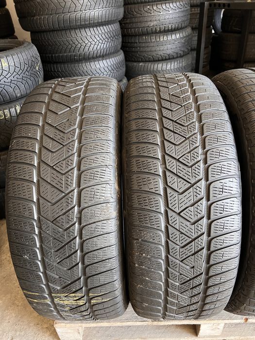 4 anvelope iarna 235/55/19 , pirelli !