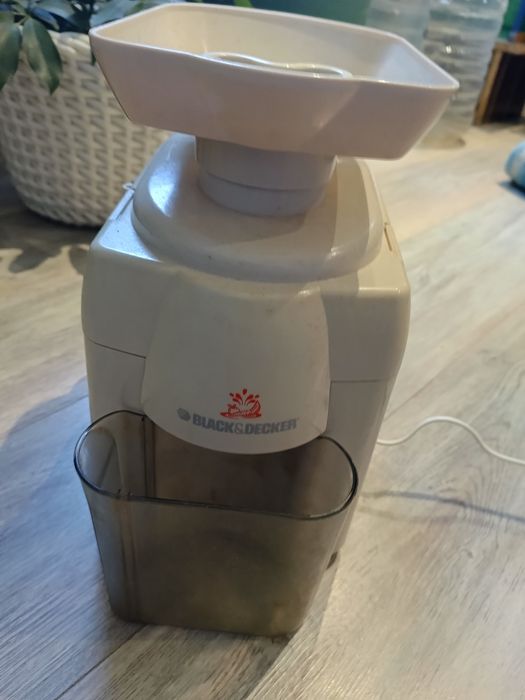 Продам соковыжималку