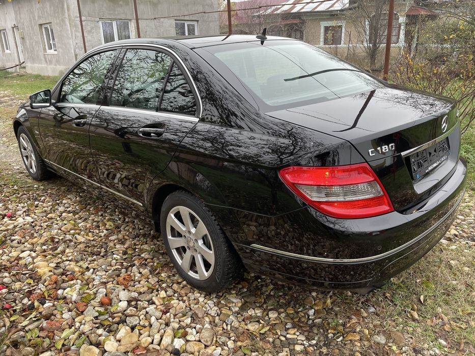 Mercedes C180 compressor