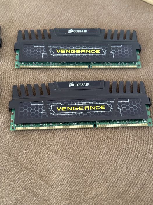 corsair Vengeance DDR3 16GB