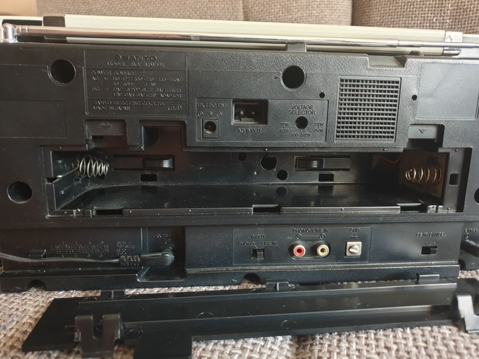 Магнитола Sanyo M W19K