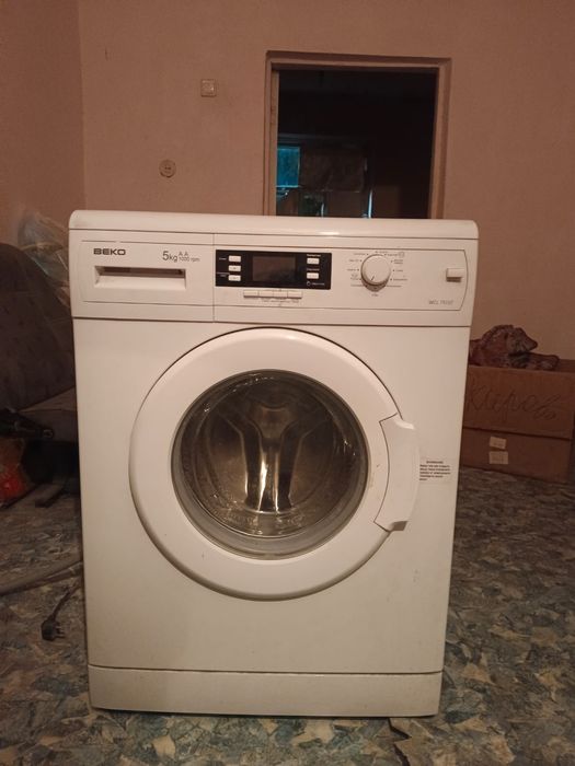 Продам стиральную машину