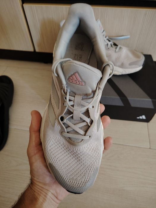 Маратонки Adidas 41 1/3