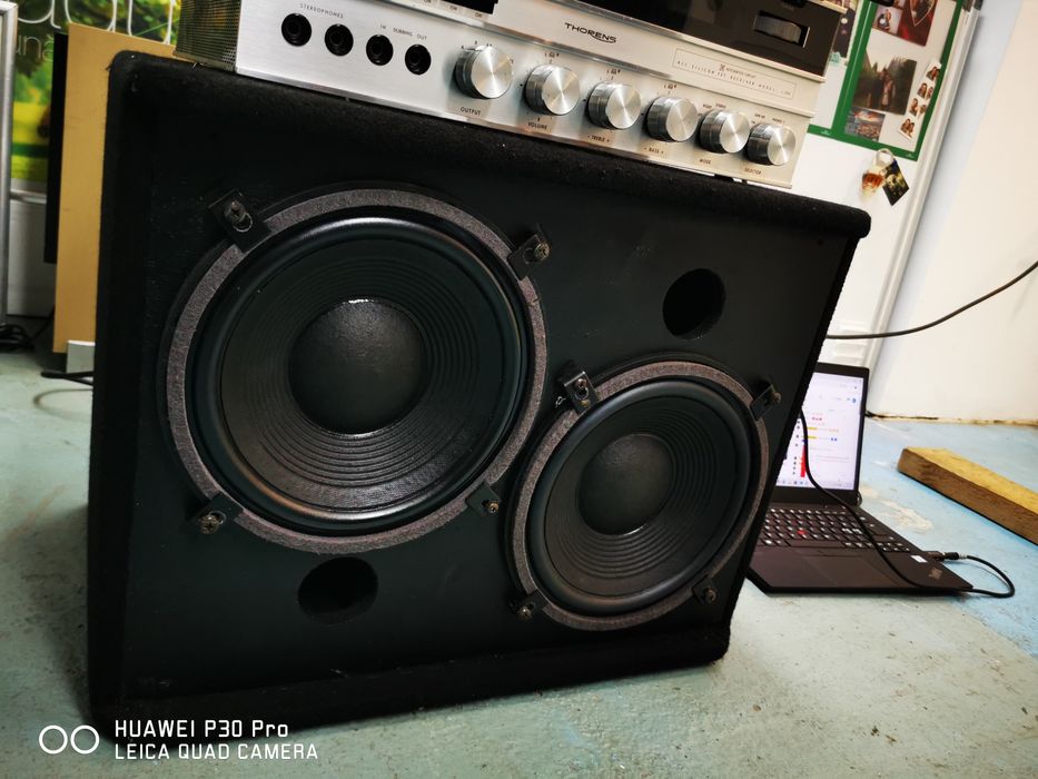 Subwoofer pasiv Solton, cu ieșire pentru sateliti