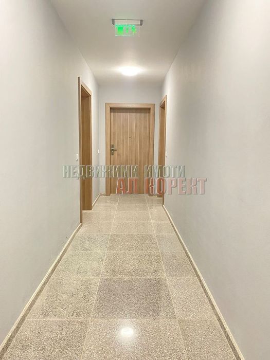 Продава се Двустаен апартамент в Варна, Възраждане 1 - 74 кв.м за 1419 €/кв.м - Снимка #2