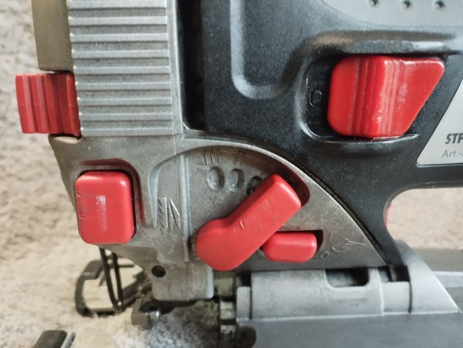 прободен трион Wurth /Bosch STP 135 s extract