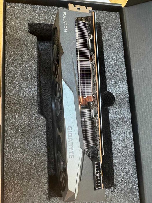 placa Gigabyte Radeon RX 6800 XT Gaming OC 16GB GDDR6