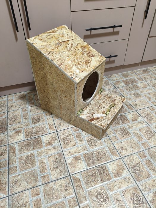 Гнездо для кур с яйцесборником