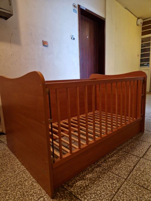 Детско легло- комплект за стая