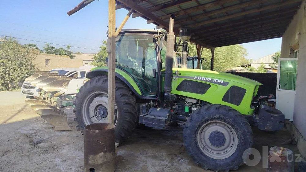 Zoomlion RS1604 traktori sotiladi.