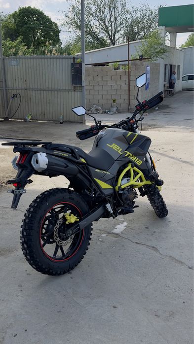 Jelmaia G7 (қара бұқа)