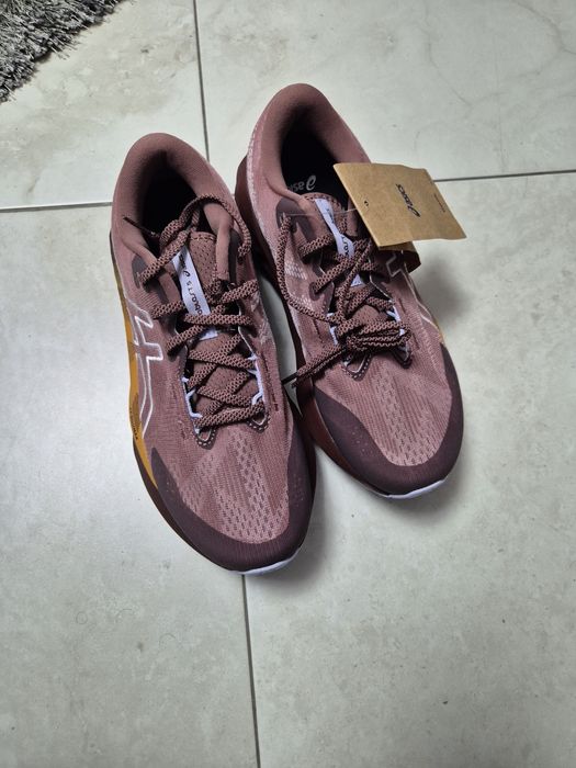 Asics novaplast 5tr nr 40