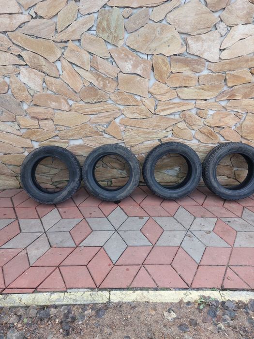 Продам зимнию резину