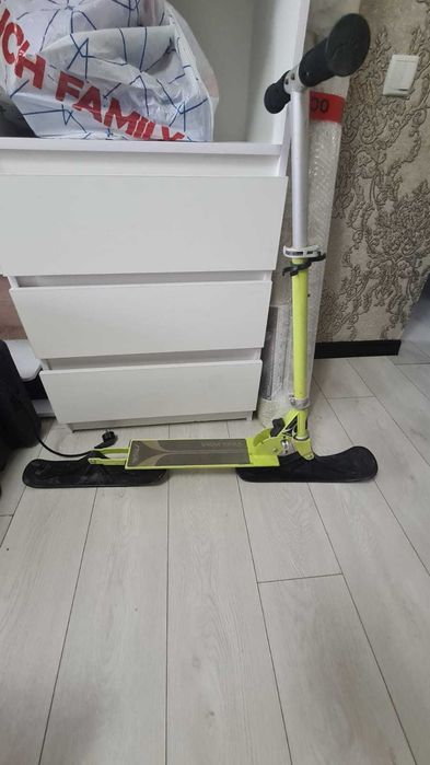 Продам снегокат-аргамак и снеготкат-самокат