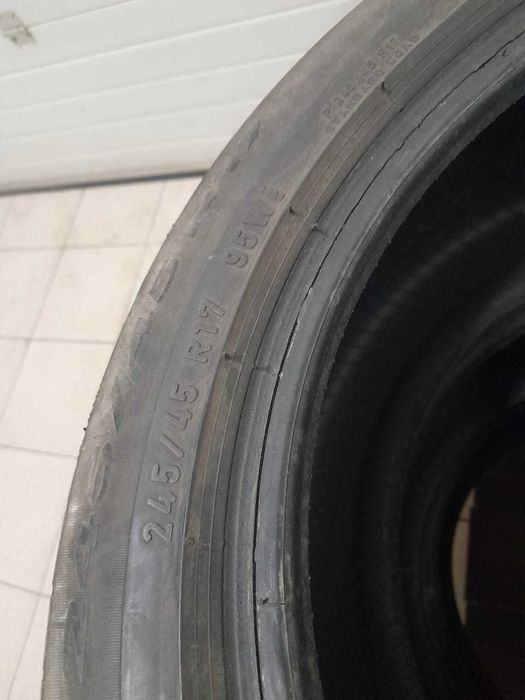 Продам шины оригинал