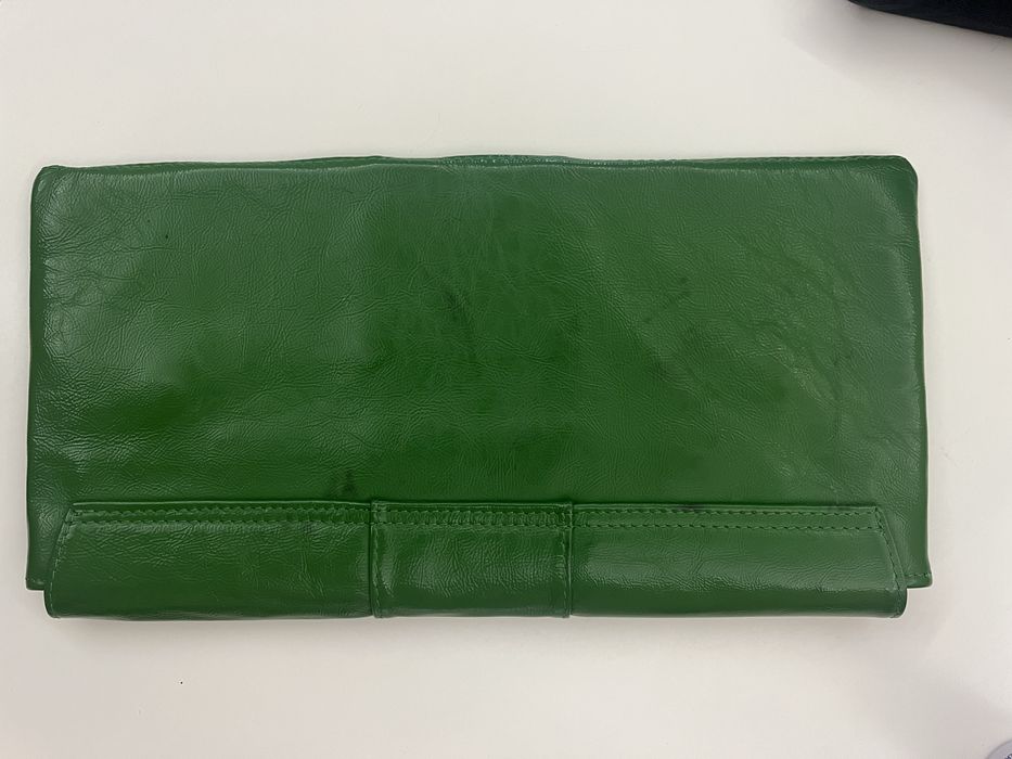 Clutch verde din piele