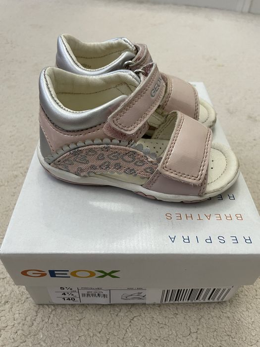 Sandale fetite Geox