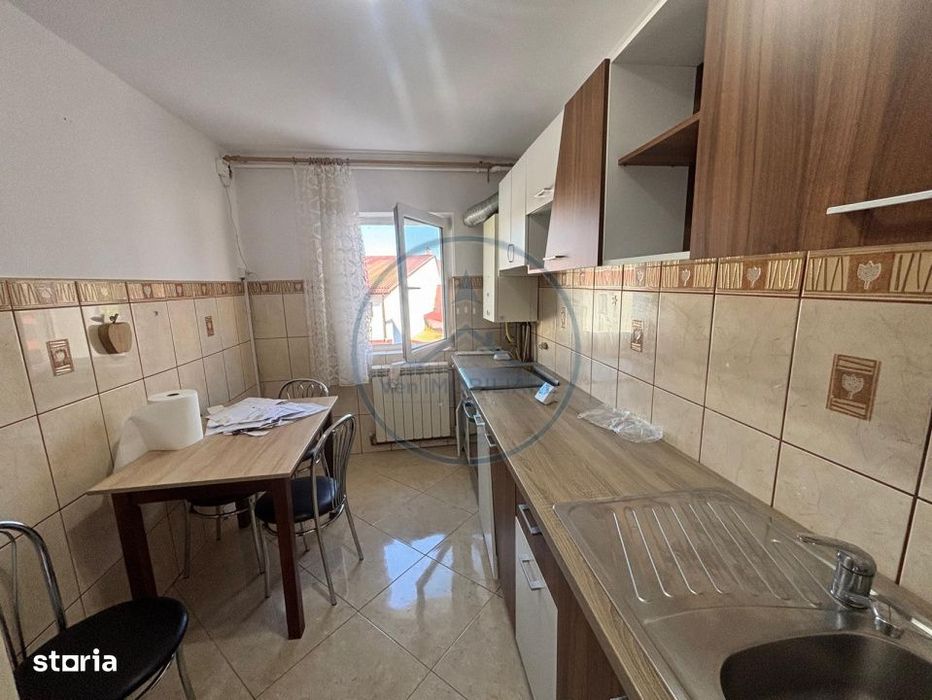 Apartament cu 4 camere de inchiriat, zona Ștefan cel Mare!