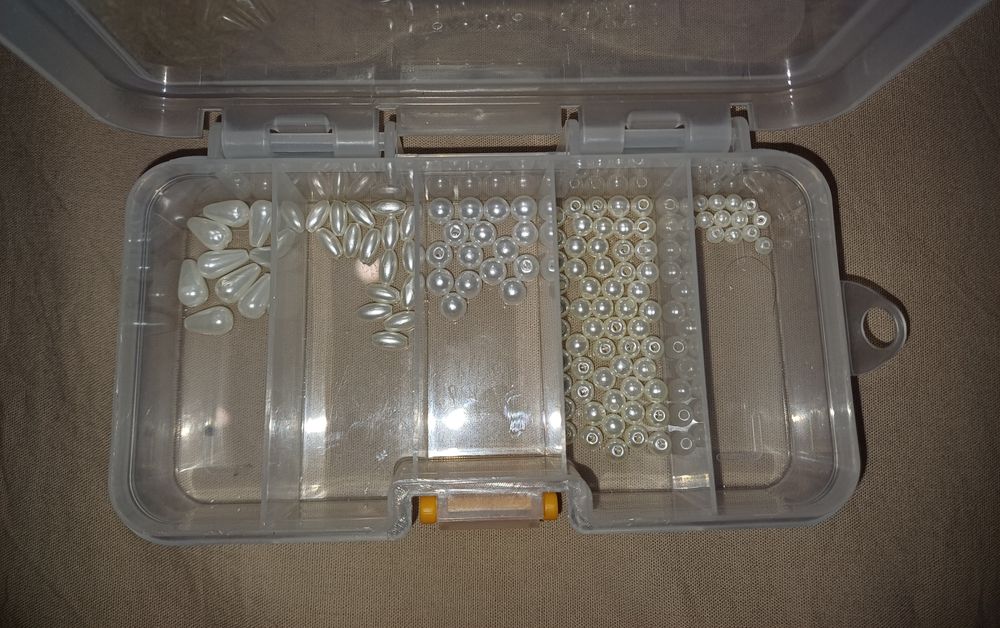 Ръчно изработени гривни