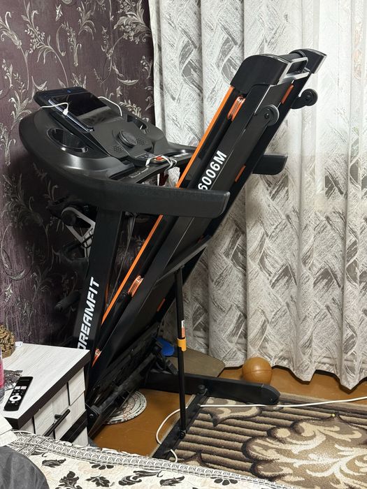 Беговая дорожка в отличном состоянии