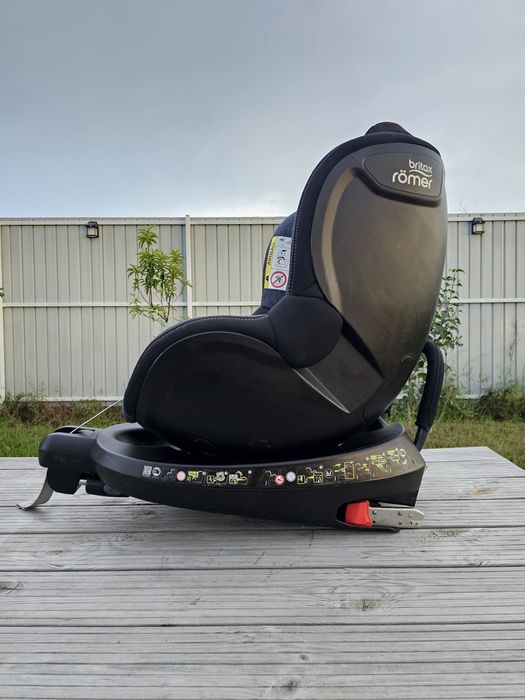 Scaun auto Britax Römer Dualfix Isofix inclus / rotativ 360° / 0-18 kg