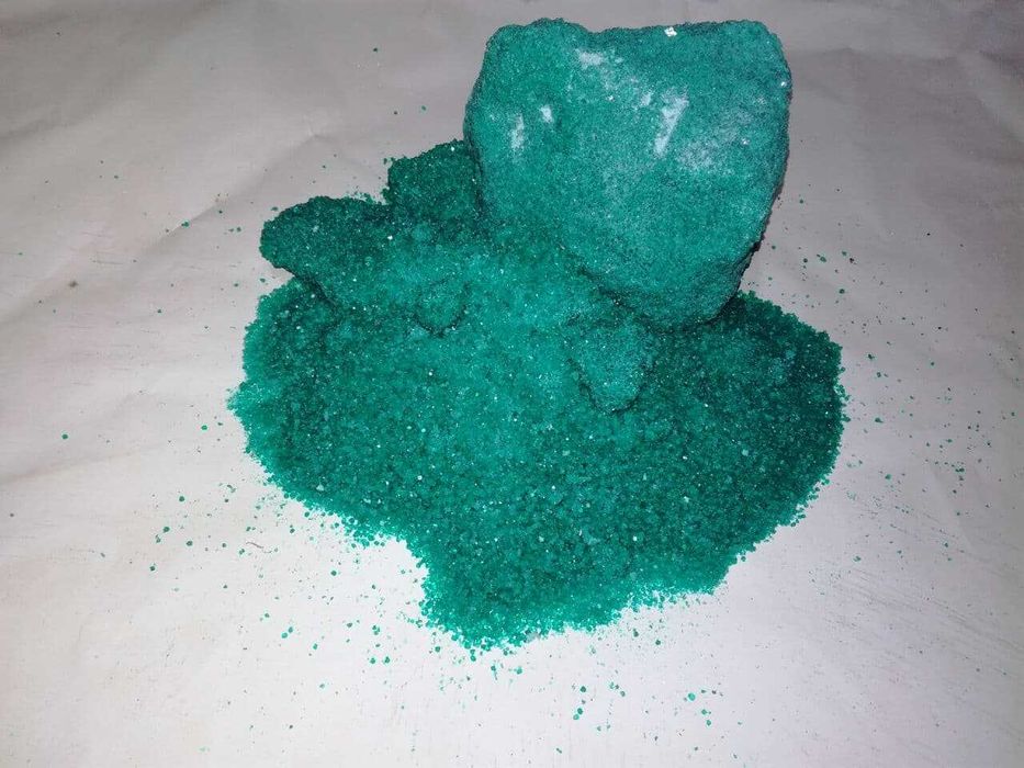 Никель II сернокислый, оптом 250 000 сум. 1 кг