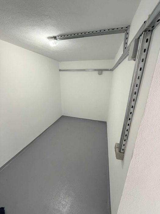 Închiriez garaj ORIZONT