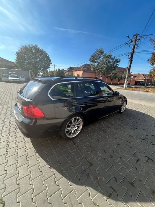 BMW Seria 3 2010 — imagine 3