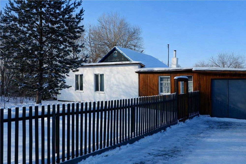 Большой дом в Рабочем поселке Сортировка