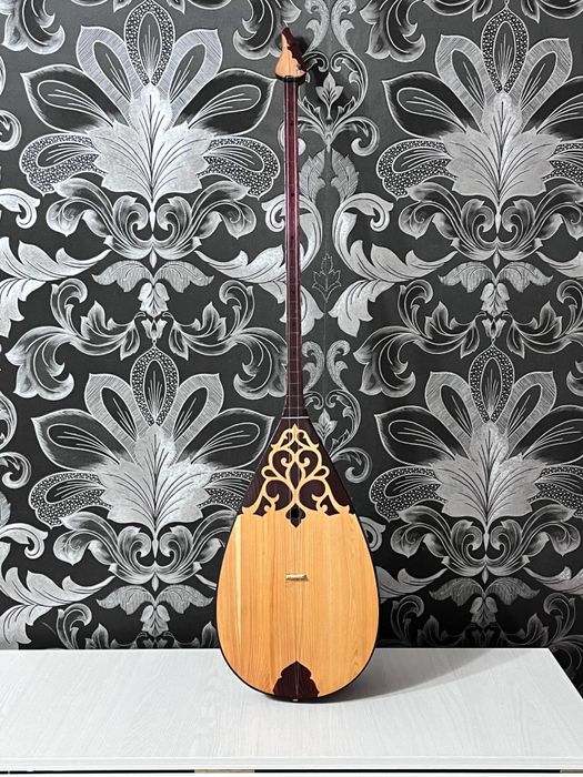 Продам Домбру отл состояние