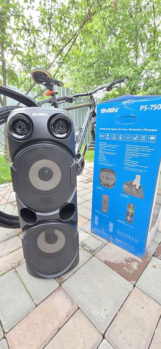 Блютуз колонка Sven 750.