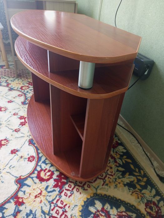 Продам тумбочку. В отличном состоянии