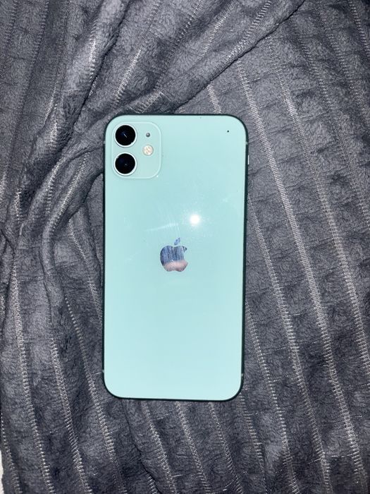 Продам айфон 11!