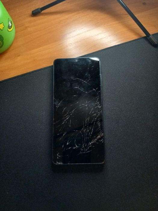 Samsung A06 , vivo Y27