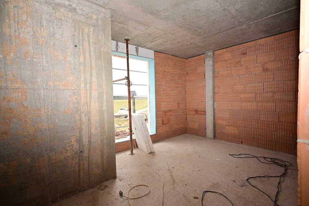 Продава се Къща в с. Дивотино, Област Перник - 188 кв.м за 1004 €/кв.м - Снимка #14