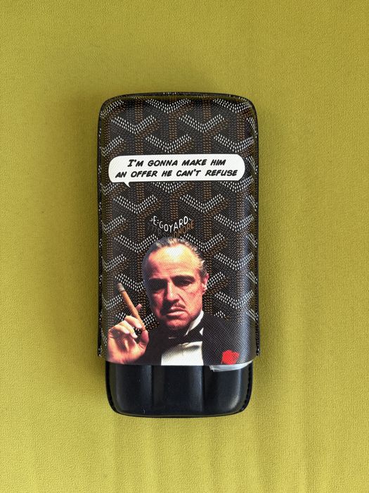 Луксозен Кожен Калъф Goyard за Пури