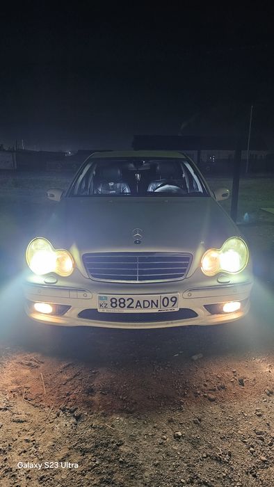 Mercedes W 203 rest