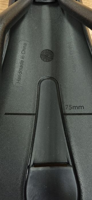 Седалка Fizik Terra Aidon X3 Kium