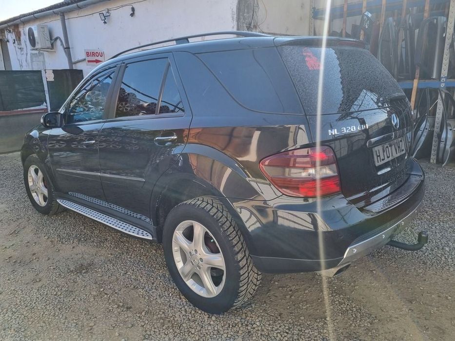 Broasca usa dreapta spate Mercedes ML W164 2005 - 2008 SUV 4 Usi (1200)