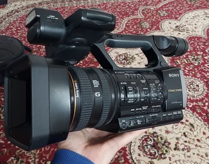 kamera sony HXR -NX3