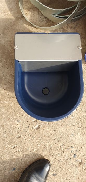 Автопоилки для животных