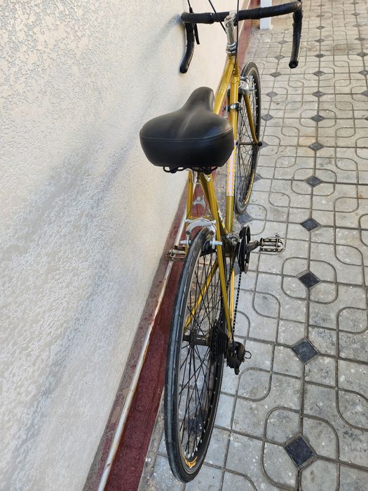 Велосипед  ХВЗ 56см. Старт Шоссе золотой