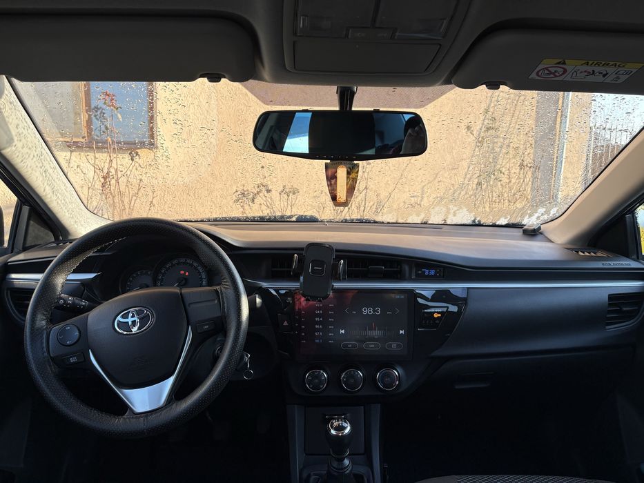 Toyota Corolla  inmatriculata,benzina stare foarte buna ,proprietar!