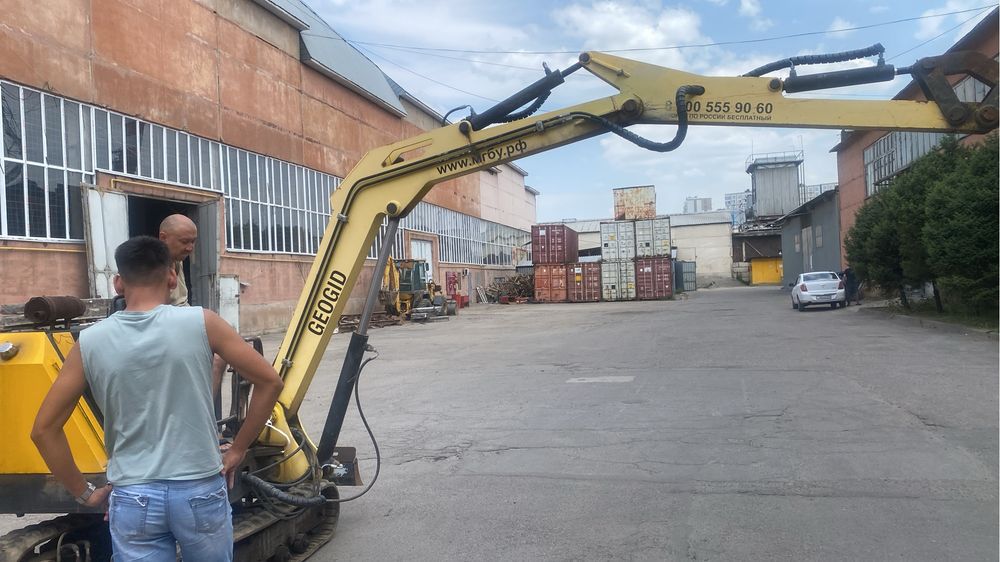 Продам минни эксковатор