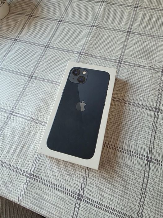 iPhone 13   128гб